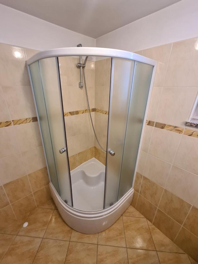 Apartment Cutul Salatić Zewnętrze zdjęcie